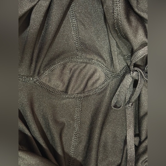 Black and Teal Leggings - Picture 4 of 5